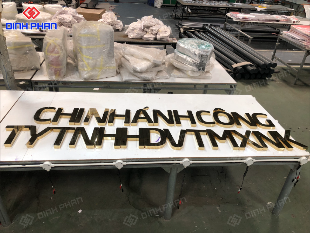 Gia công chữ inox Bình Định