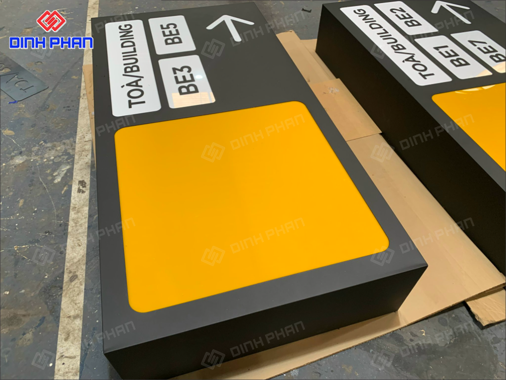 In UV mica Bình Định