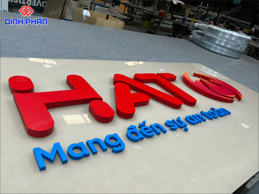 In UV mica Bình Định