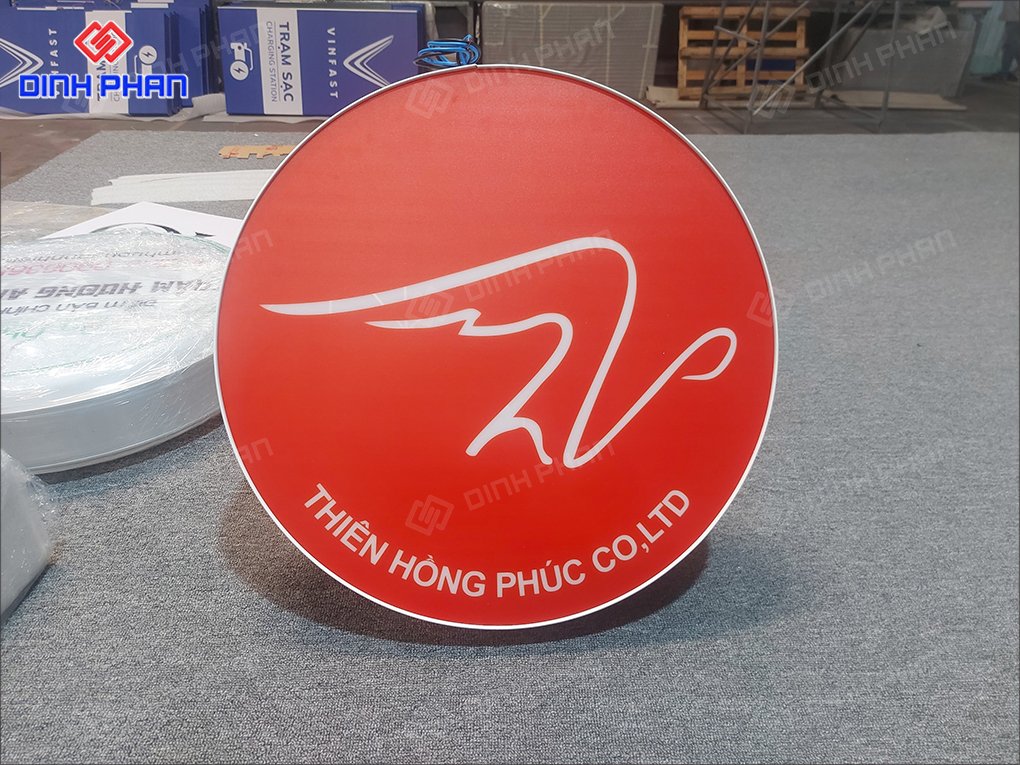 Bảng hiệu hộp đèn 