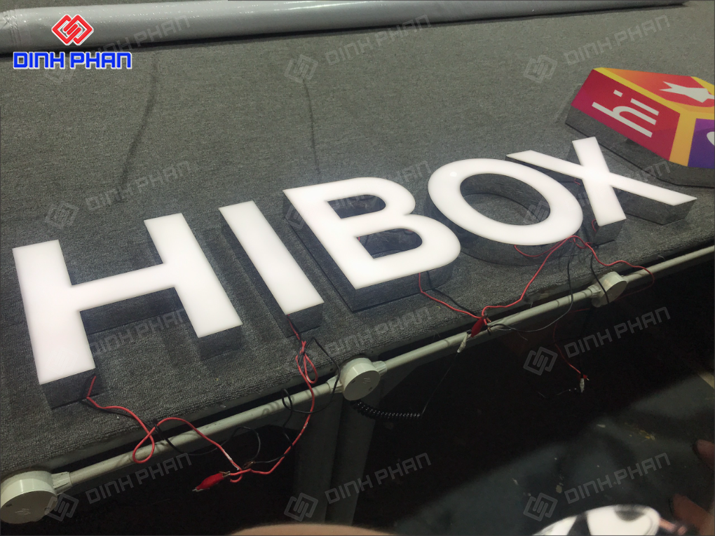 Thi công chữ inox đèn Led tại Daklak hiện đại, bền đẹp Thi công chữ inox đèn Led tại Daklak