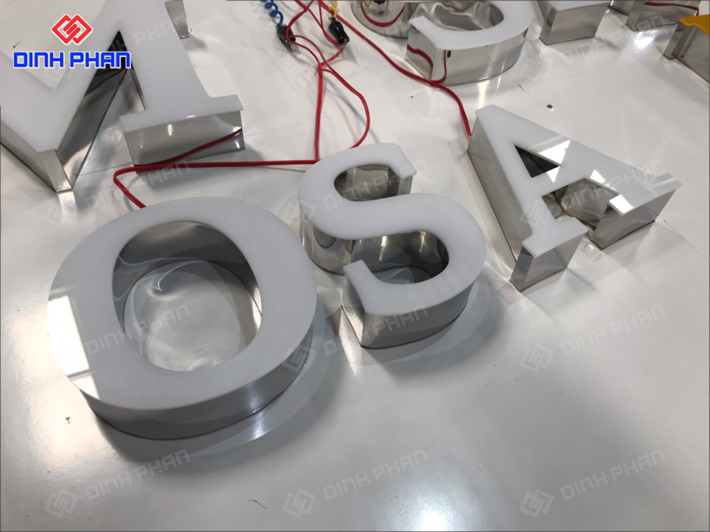 Thi công chữ inox đèn Led tại Daklak hiện đại, bền đẹp Thi công chữ inox đèn Led tại Daklak