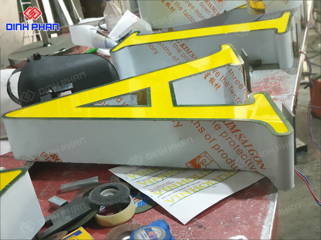 Gia công chữ inox Ninh Thuận