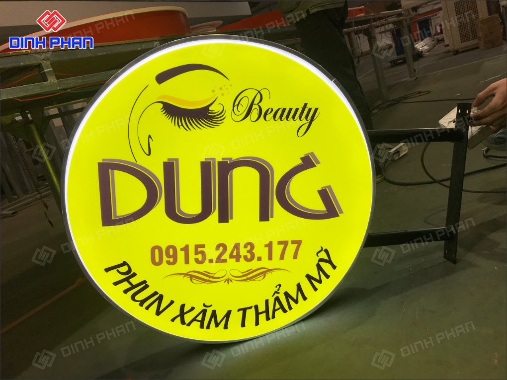 Hộp đèn hút nổi Phú Yên nổi bật, thu hút Hộp đèn hút nổi Phú Yên