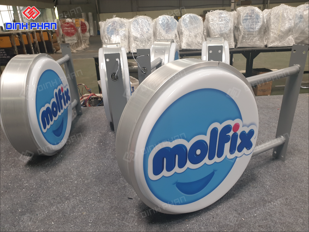 Hộp đèn hút nổi Phú Yên nổi bật, thu hút Hộp đèn hút nổi Phú Yên