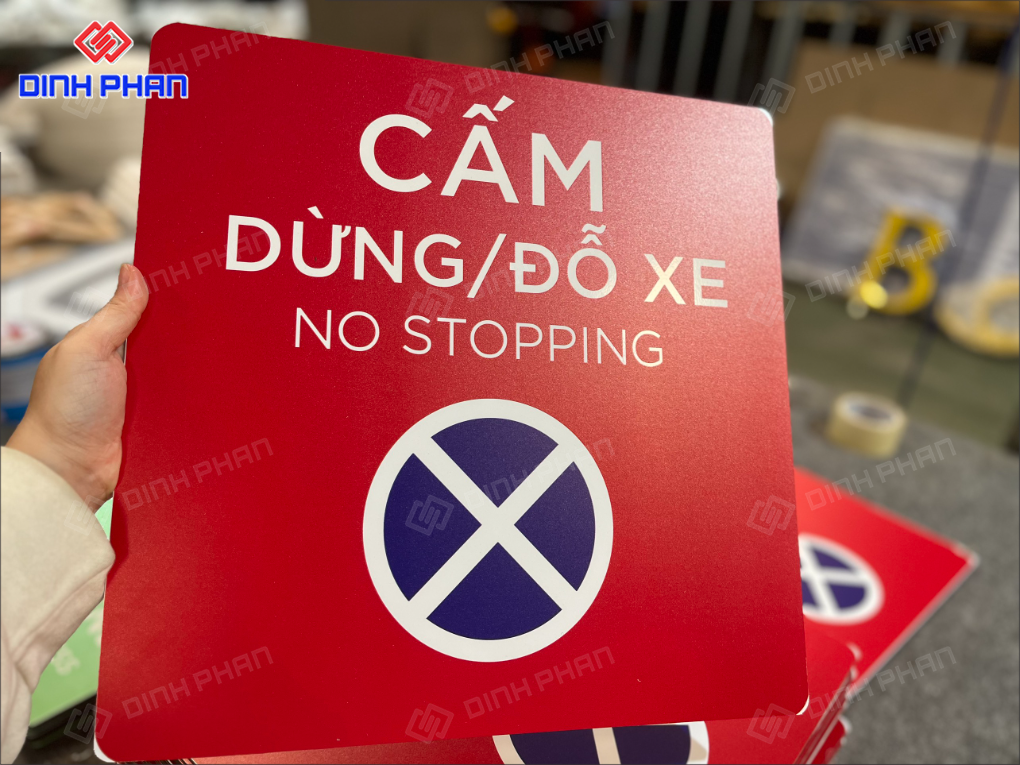 In UV alu Lâm Đồng