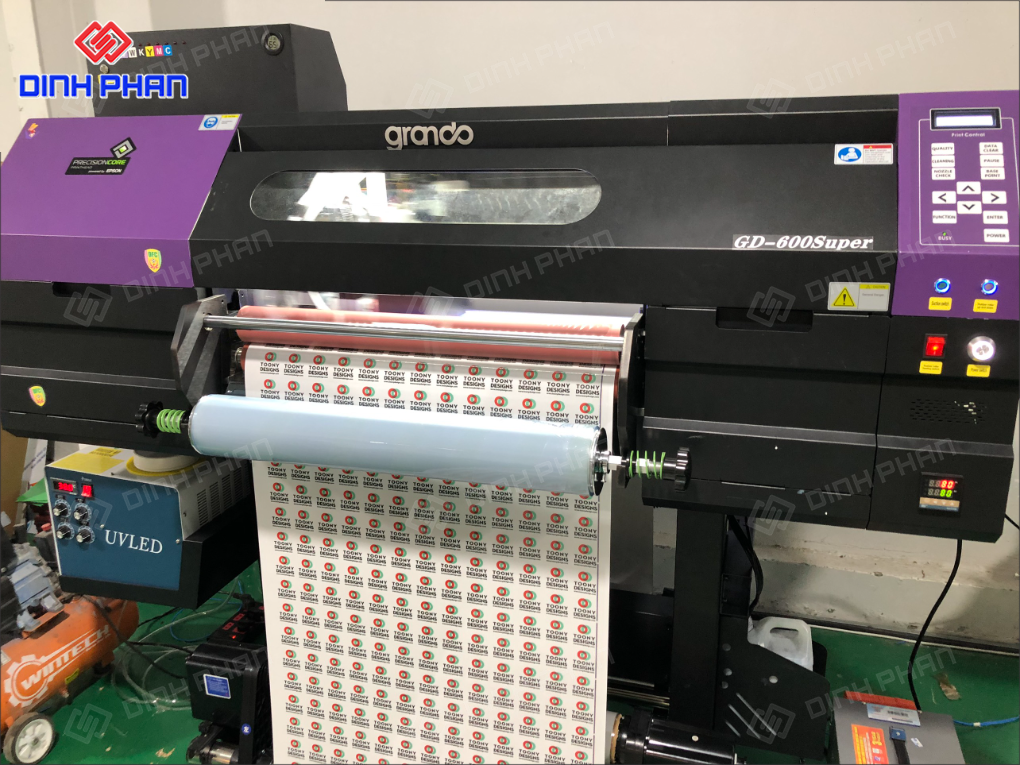 In UV decal Gia Lai sắc nét, bền màu In UV decal Gia Lai