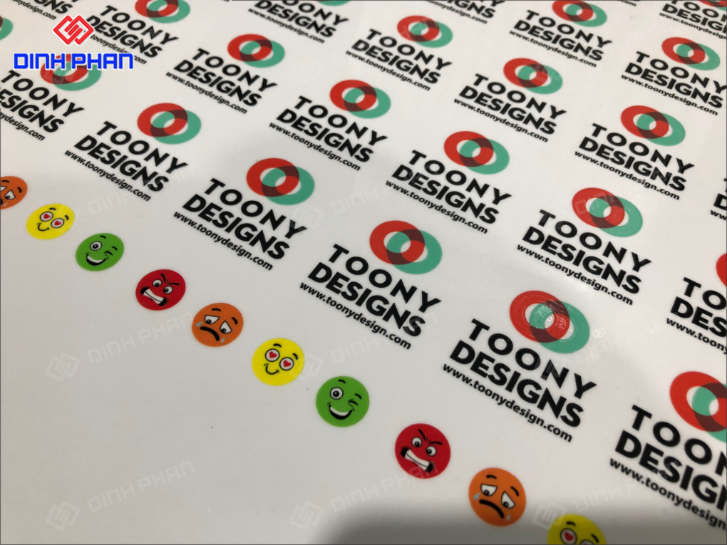 In UV decal Gia Lai sắc nét, bền màu In UV decal Gia Lai