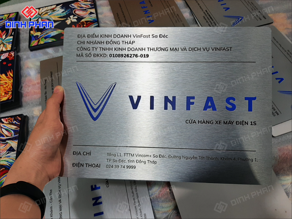 In UV mica Ninh Thuận hiện đại, bền đẹp