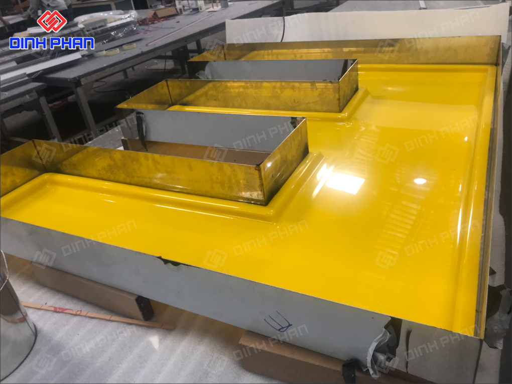 In UV mica Phú Yên