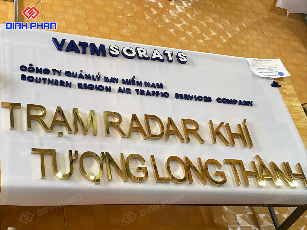 Làm chữ inox Ninh Thuận bền đẹp, nâng tầm bảng hiệu Bảng hiệu sân bay
