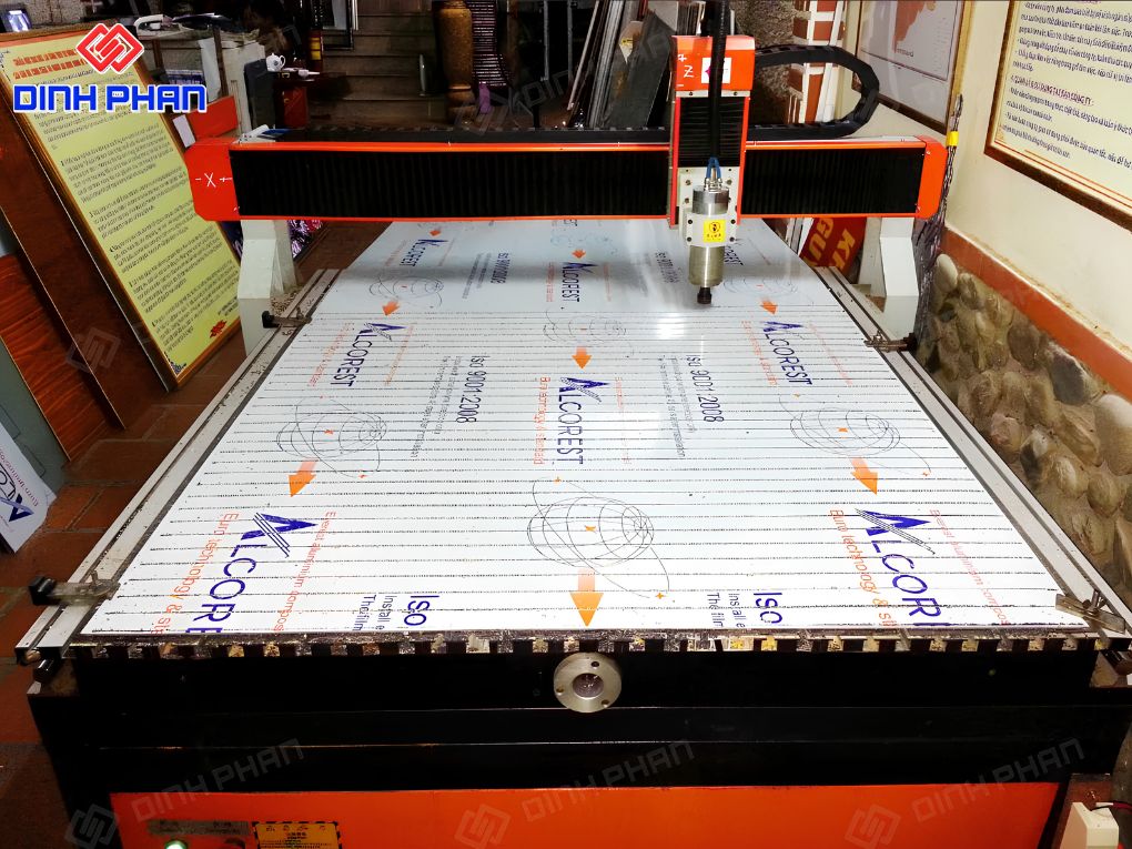 CNC MDF BMT giá tốt, sắc nét và dễ triển khai thực tế CNC MDF BMT giá tốt, sắc nét và dễ triển khai thực tế