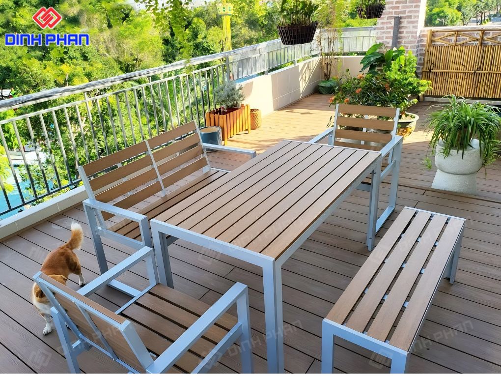 Đóng bàn ghế BMT theo yêu cầu, rẻ và bền