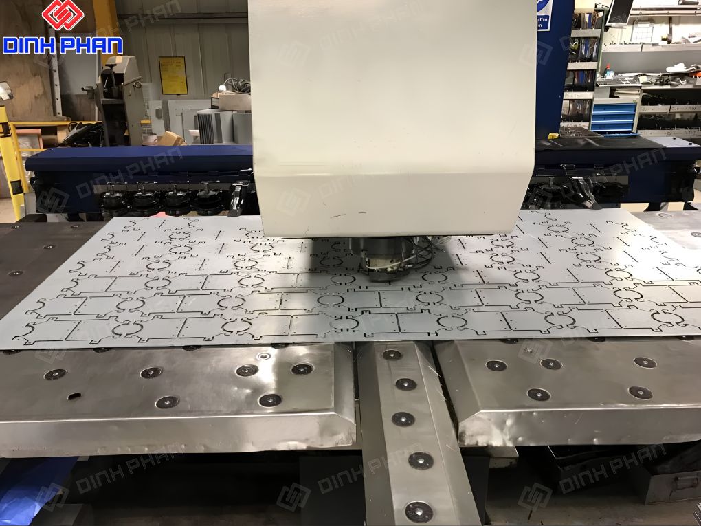 Gia công CNC BMT đẹp, chuẩn và dễ ứng dụng Gia công hàng loạt, chất lượng đồng nhất trên mọi sản phẩm