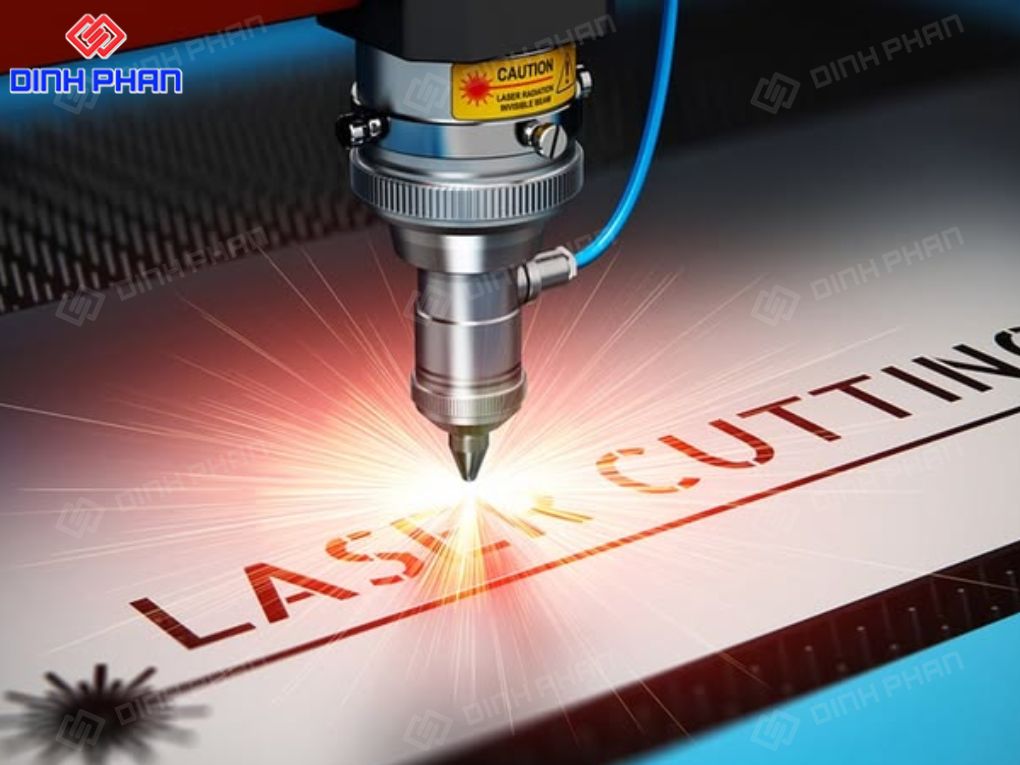Gia công kim loại tấm BMT theo yêu cầu, nhanh và chính xác Công nghệ cắt laser giúp tạo hình kim loại nhanh chóng, sắc nét và đạt độ chính xác cao
