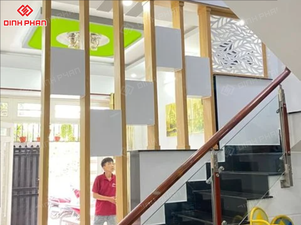 109+ mẫu vách ngăn cầu thang đẹp, hiện đại tại BMT