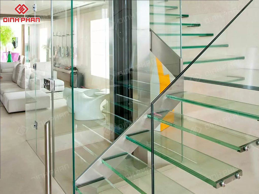 109+ mẫu vách ngăn cầu thang đẹp, hiện đại tại BMT