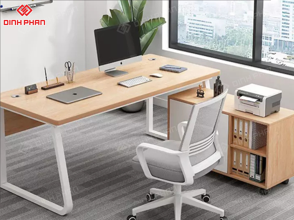 Bàn Làm Việc Văn Phòng BMT: Top Mẫu Đẹp, Hiện Đại Và Địa Chỉ Uy Tín